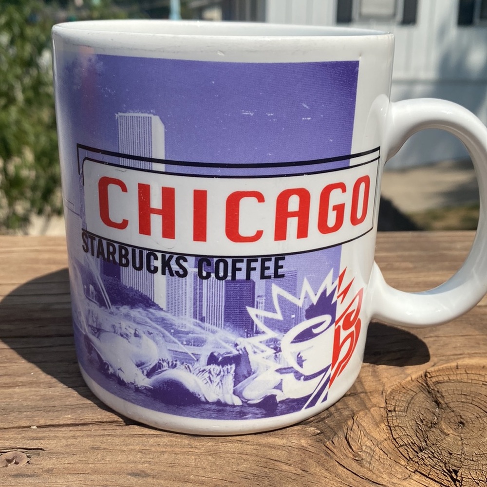 1998 Starbucks Chicago Collage Series Icon Skyline 20 OZ Coffee Mug